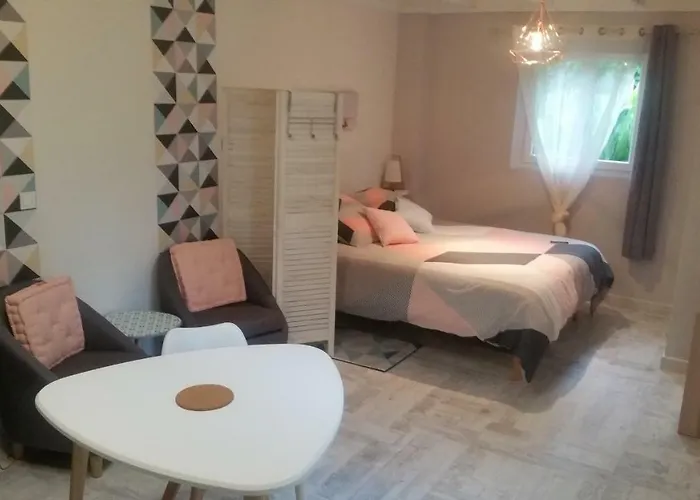 Matilon, 5 Min Eugenie Les Bains * Buanes